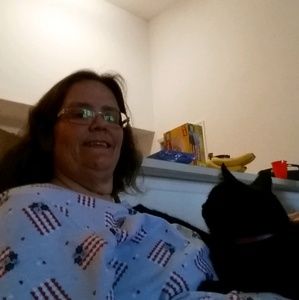 Meet your Posher, Sally